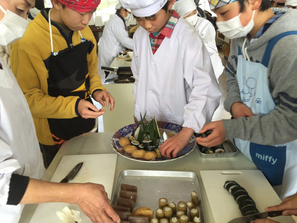 school-sponsored-inaka-sushi-preparation